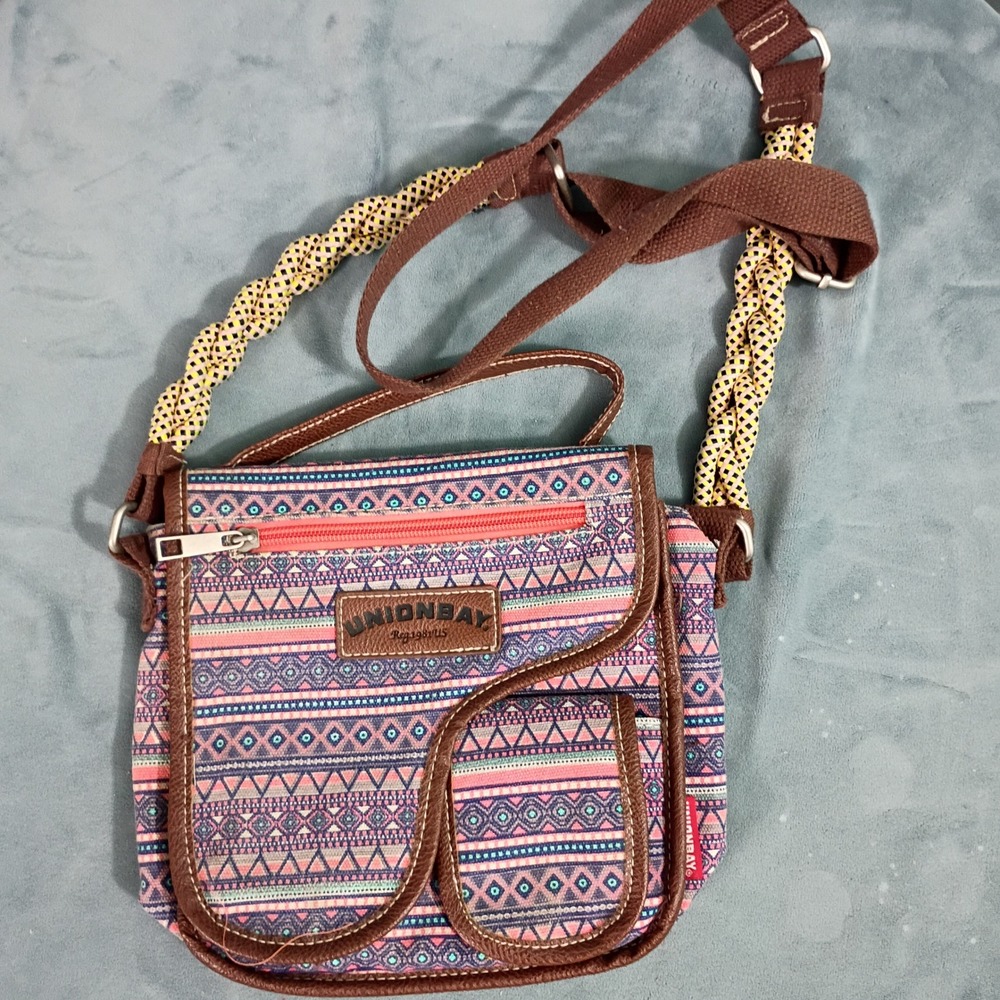 Unionbay Geometric Crossbody Bag Pink Blue Boho Southwestern Braided Strap